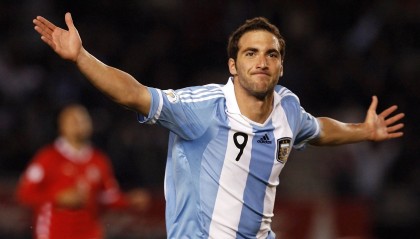 开云综合服务-“意甲战火逐渐升腾，排行榜变化加快”，意甲队伍